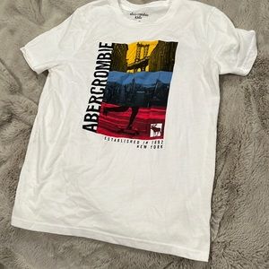 Like New Abercrombie short sleeve shirt